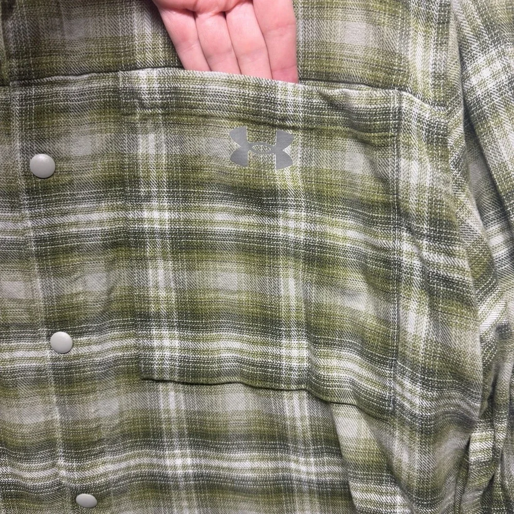 Under Armour Flannel Shirt Mens XL Green Plaid Snap Up Long Sleeve Pocket Logo